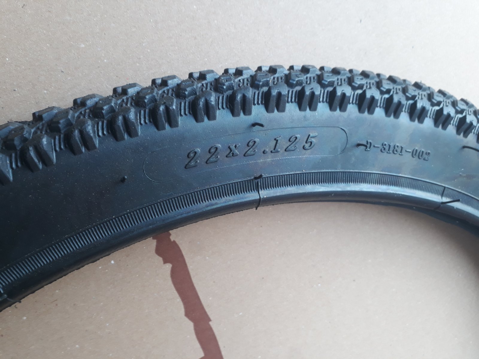 Покришка 22х2,125 для  3-колісного Хєпі