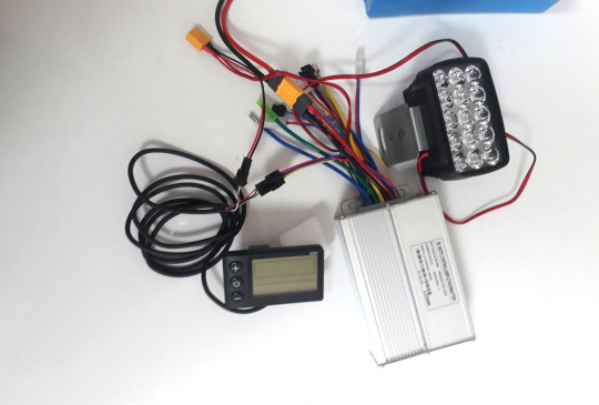 Фара для електро велосипеду 18 діодів
