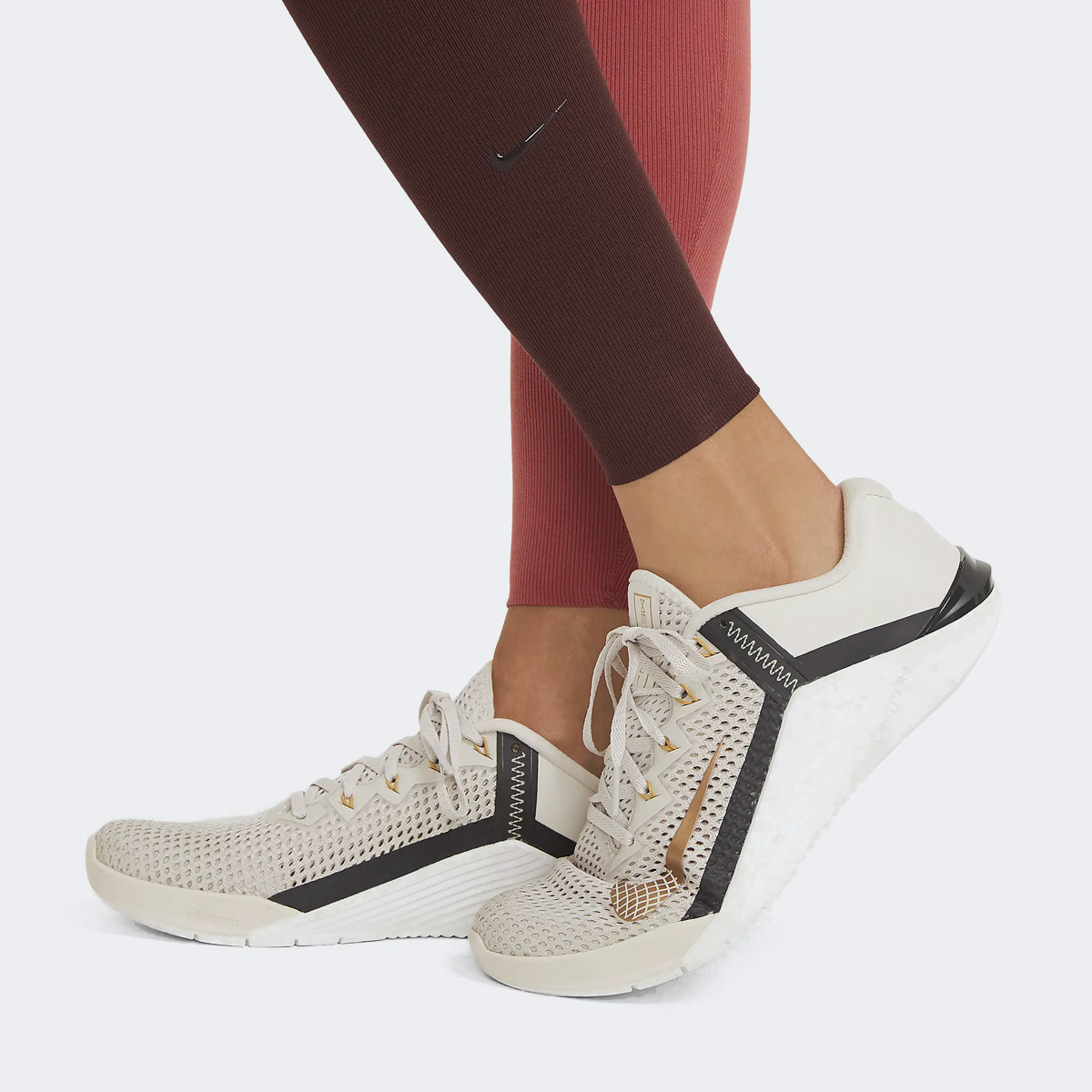 Mid-Rise Ribbed Leggings Nike One Luxe — изображение 3